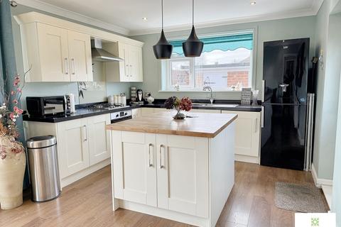 2 bedroom bungalow for sale, Aylton Drive, Middlesbrough, North Yorkshire