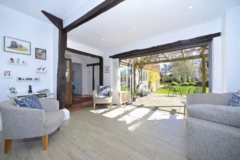 undefined, off Knowle Lane, Cranleigh, GU6
