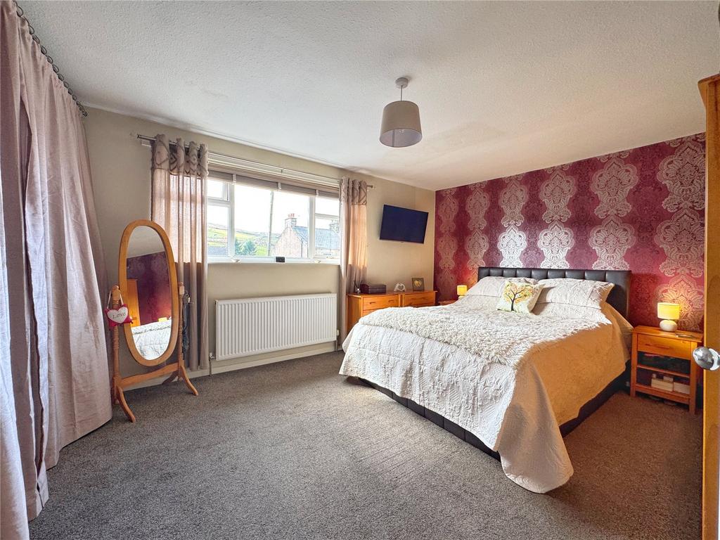 Bedroom 1 (Double)
