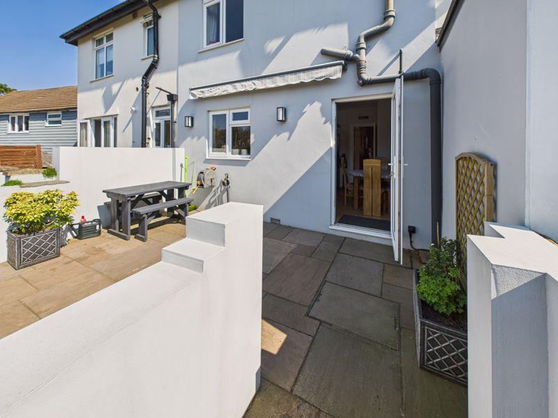 Rear patio   terrace