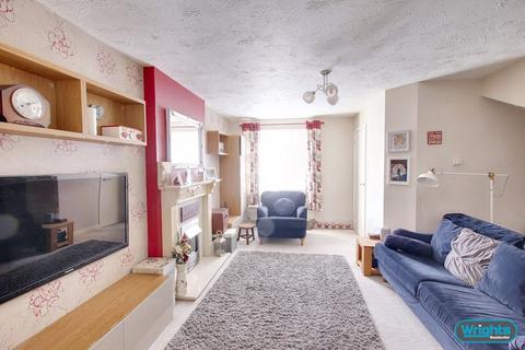 6 Taylors View, Trowbridge, BA14 8TG