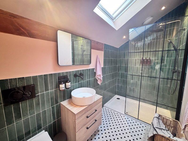 En-Suite Shower