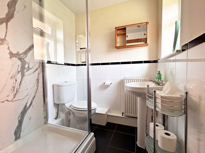 Ground Floor Shower