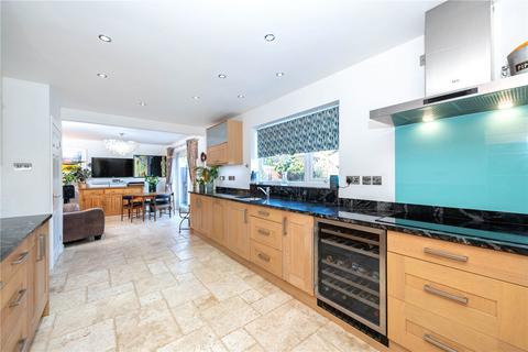 6 Curlew Walk, Deeping St James, Peterborough, PE6 8RY
