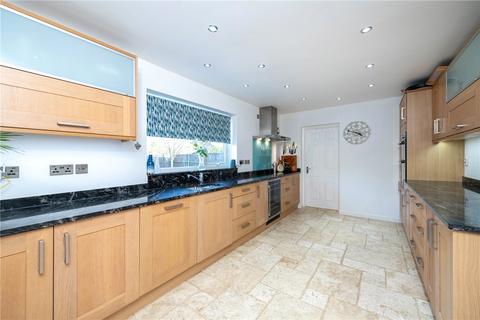 6 Curlew Walk, Deeping St James, Peterborough, PE6 8RY