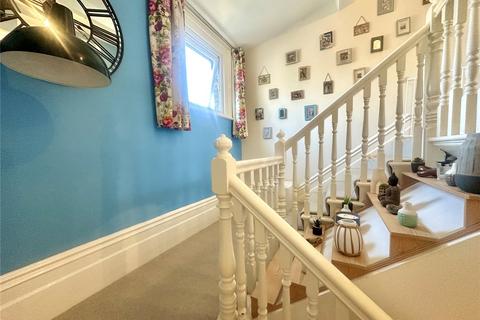 23c Heathfield Road, Croydon, CR0 1EY