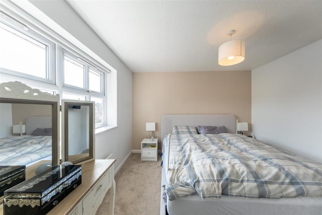 4 Hazelmere Close-019.jpg