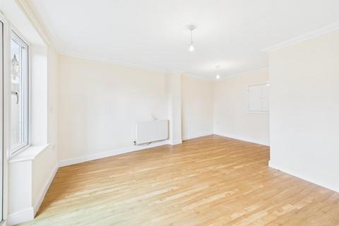 34 Arnold Pitcher Close, North Walsham, NR28 0FG