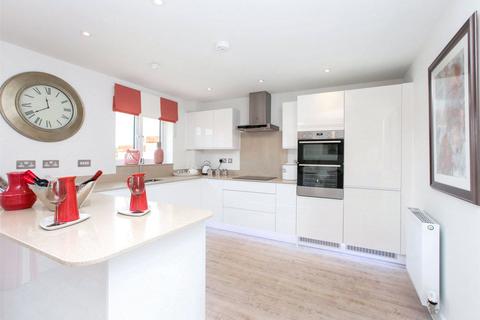 2 bedroom bungalow for sale, Roe Close, South Molton, Devon, EX36