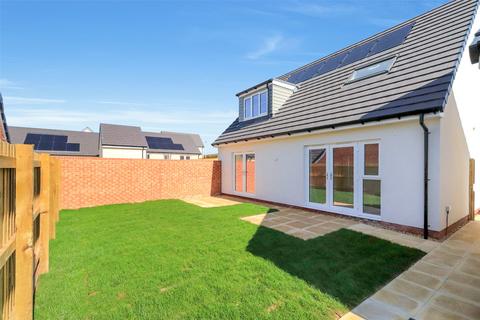 3 bedroom bungalow for sale, Closewool Grove, South Molton, Devon, EX36