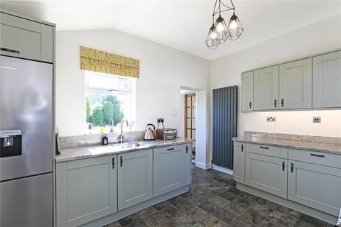 4 bedroom detached house for sale, Pledwick Lane, Sandal, Wakefield, WF2