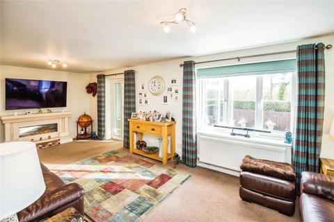 4 bedroom detached house for sale, Abbey Close, Welshpool SY21