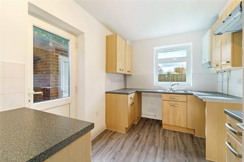 3 bedroom house to rent, Beavers Crescent, Hounslow TW4
