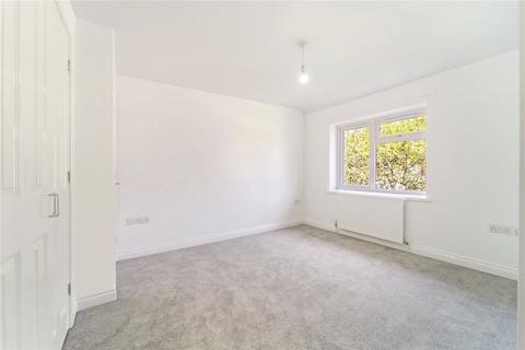 3 bedroom house to rent, Beavers Crescent, Hounslow TW4