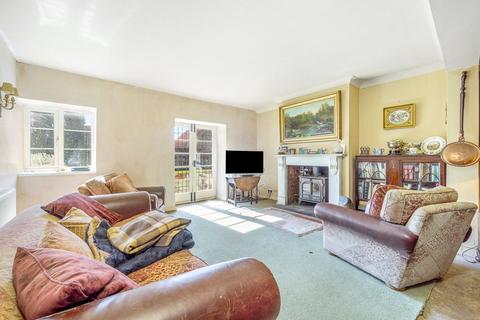 undefined, The Green, Lincoln LN5