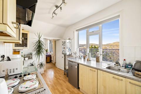 1 bedroom flat for sale, Radnor Park Avenue, Folkestone, CT19