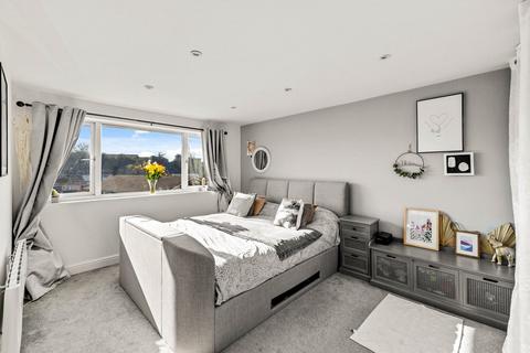 31 Brambley Crescent, Folkestone, CT20 3PU