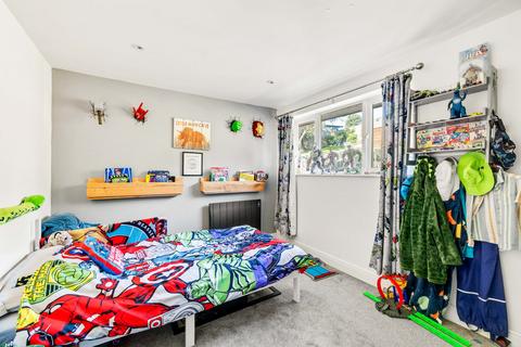 31 Brambley Crescent, Folkestone, CT20 3PU
