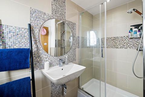 10 Alexandra Corniche, Hythe, CT21 5RN