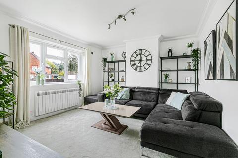 331a Hook Road, Epsom, KT19 8QU