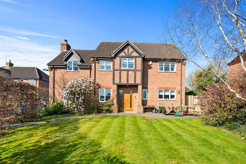 2 Acorn Close, Islip, Kettering, NN14 3HU