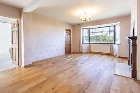 26 Bluemans, North Weald, Epping, CM16 6EU