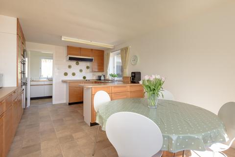 10 The Dean, East Linton, EH40 3ED