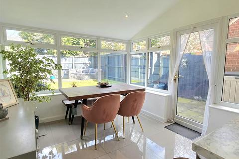 9 Halifax Close, Hilton, Derby, DE65 5HH