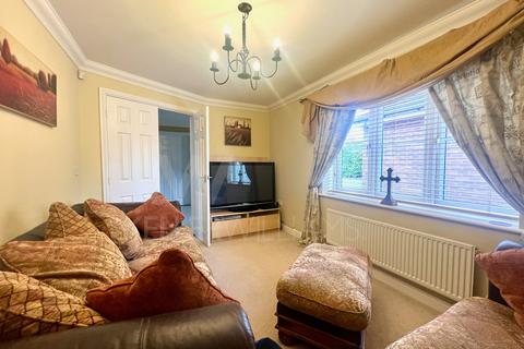 1 Elm Grove, Wootton, Northampton, NN4 6FB