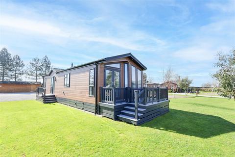 2 bedroom park home for sale, Sutton Road, Thirsk