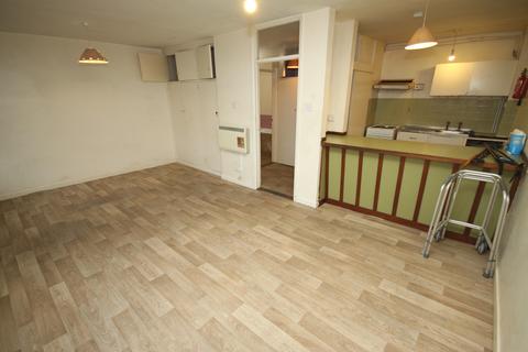 Studio for sale, Montpelier Row