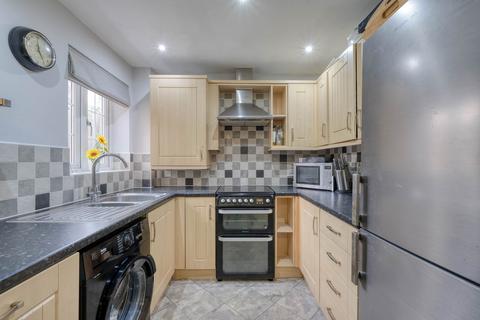 5 Joseph Perkins Close, Astwood Bank, Redditch, B96 6EQ