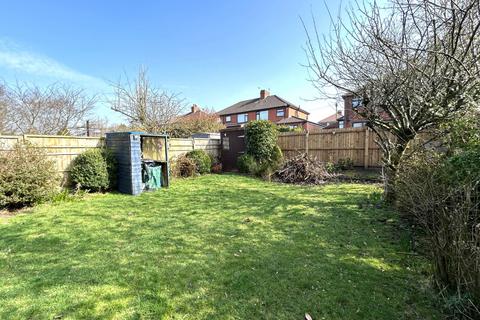 8 Beech Avenue, Chadderton, Oldham, OL1 2RD