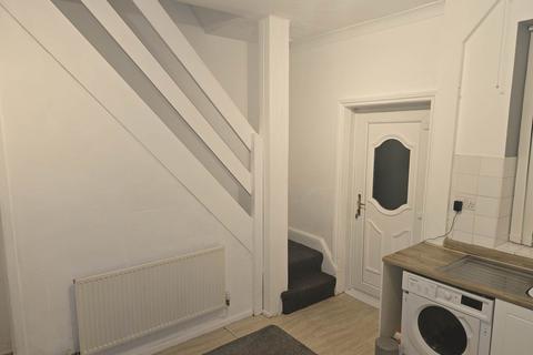 173 Denton Lane, Chadderton, Oldham, OL9 9DQ