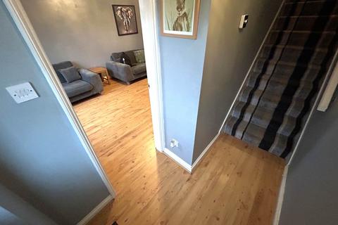 71 Cairnwell Road, Chadderton, Oldham, OL9 0NF