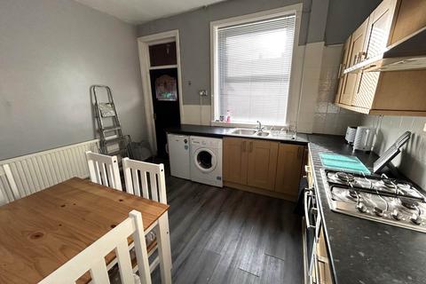 33 Andrew Street, Chadderton, Oldham, OL9 0JT