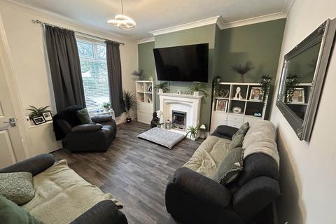 2 bedroom terraced house for sale, Whitegate Lane, Oldham