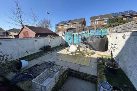 123 Denton Lane, Chadderton, Oldham, OL9 9DH