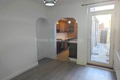 undefined, Lumley Place, Lincoln