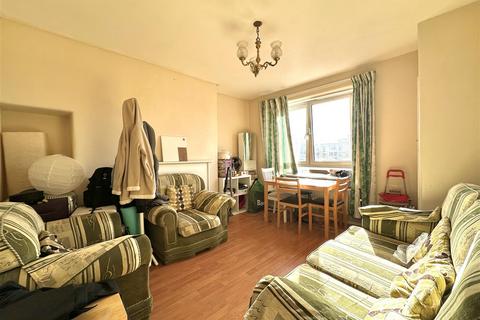 3 bedroom flat for sale, Tent Street, London E1