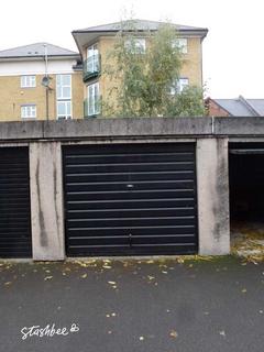 undefined, Kennington Park Road, London SE11