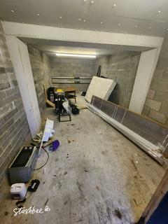 Garage to rent, Chillingham Road, Newcastle upon Tyne NE6