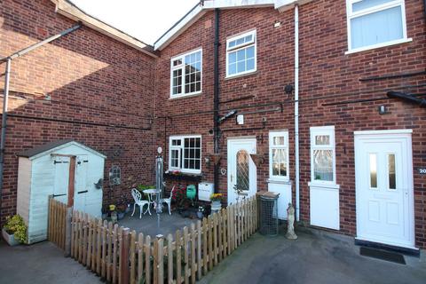21 Albion Parade, Kingswinford, DY6 0NP