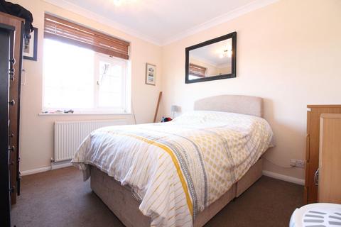 21 Albion Parade, Kingswinford, DY6 0NP