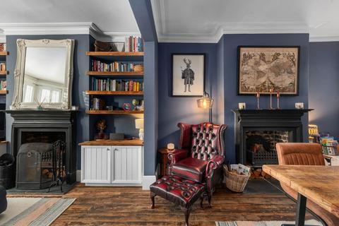 11 Phoenix Road, London, SE20 7BT