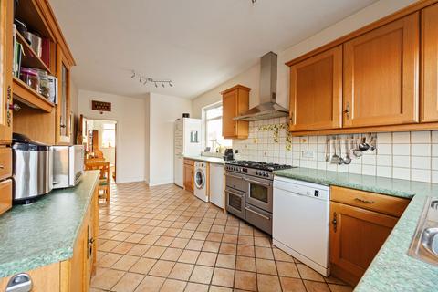 50 Whitmore Road, Beckenham, BR3 3NS