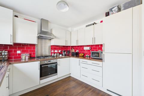 3 bedroom end of terrace house for sale, Theedway, Leighton Buzzard, LU7