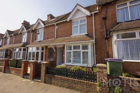19 Chilham Road, Folkestone, CT19 4HG