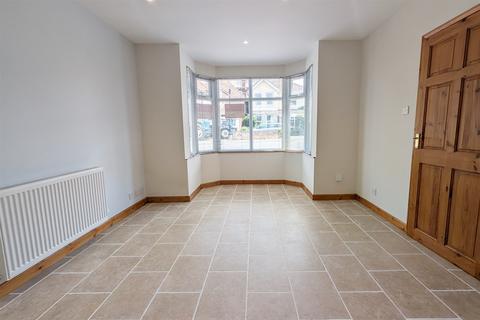 2 bedroom semi-detached house for sale, Bitterne