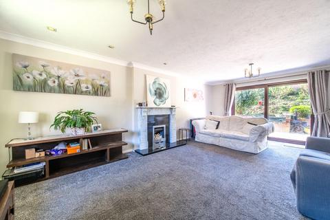 6 bedroom detached house for sale, Woodlands, Walderslade
